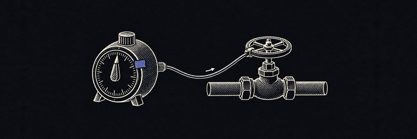A wind-up timer with its stop flag already set, wired to a closed valve on a pipe